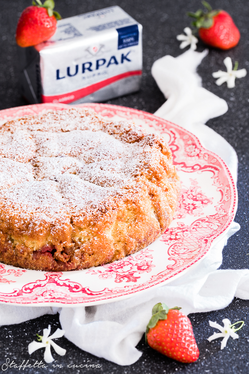 torta 10 cucchiai alle fragole