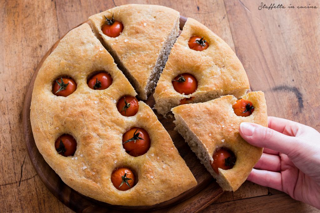 focaccia tipo barese