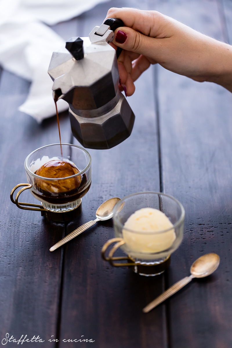 affogato al caffè