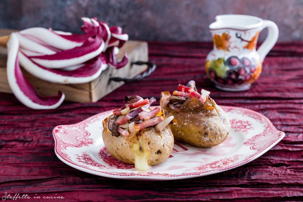 jacket potatoes con radicchio