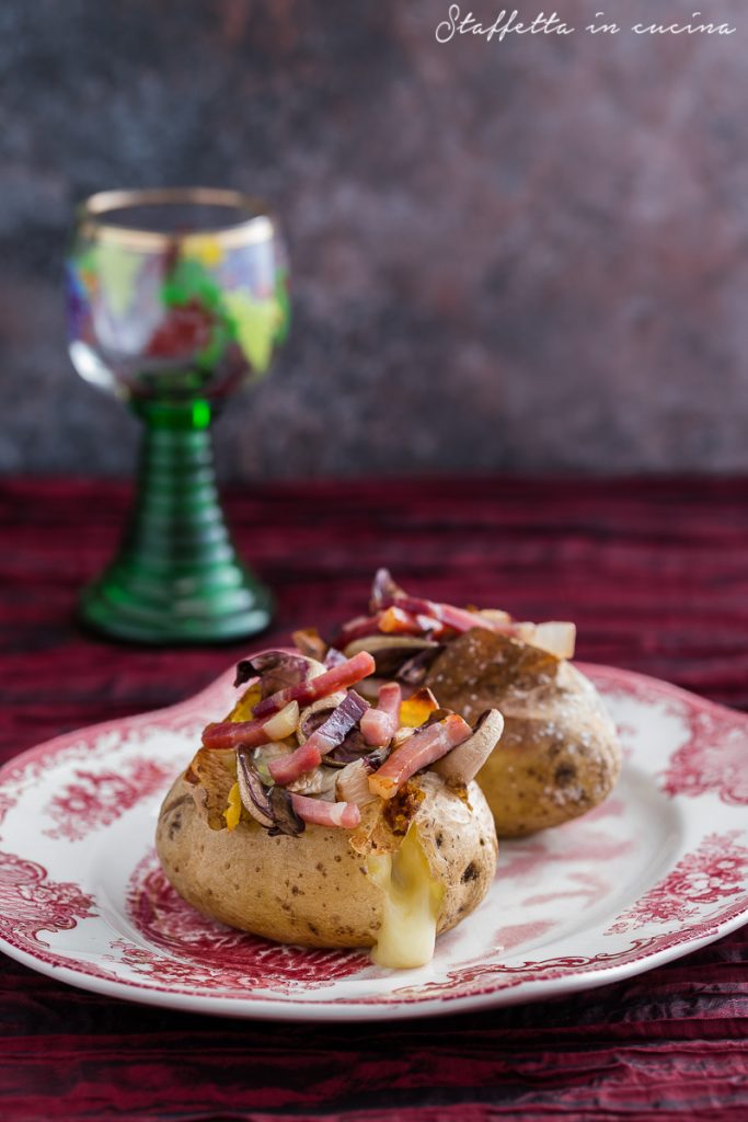 jacket potatoes con radicchio