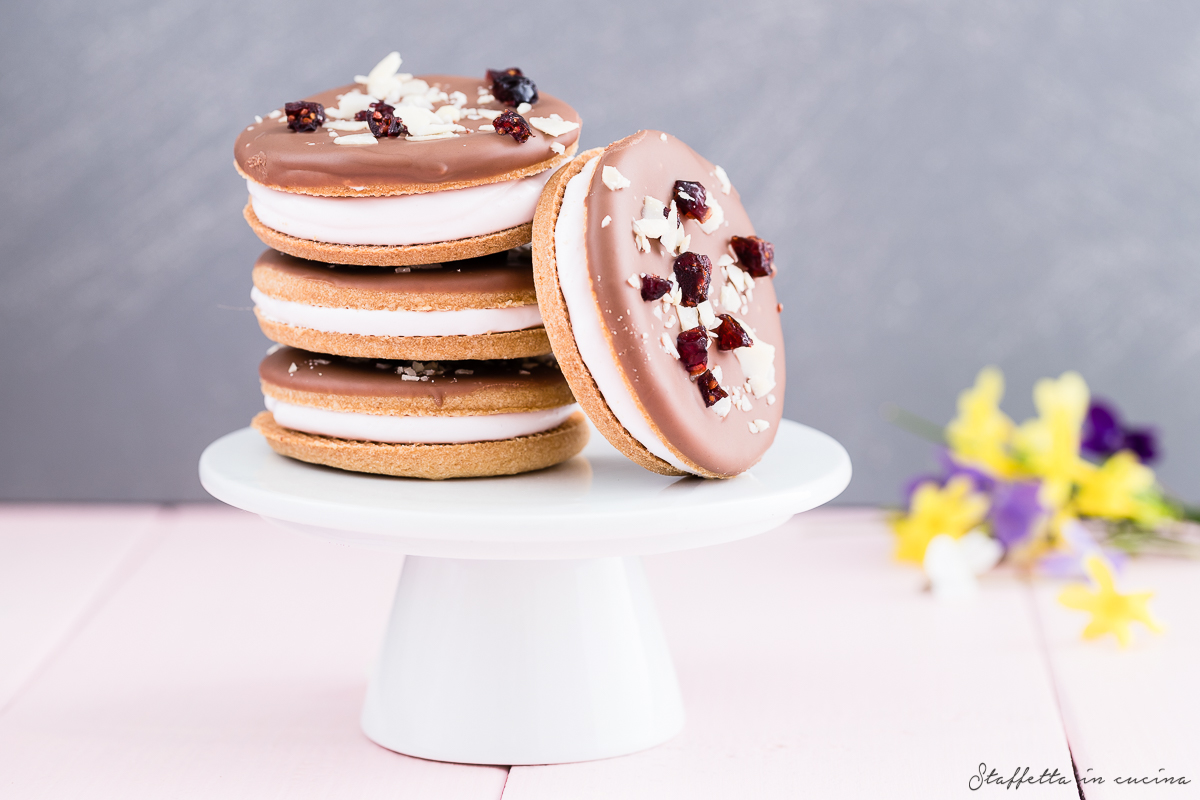 marshmallow chocolate sandwich biscuits