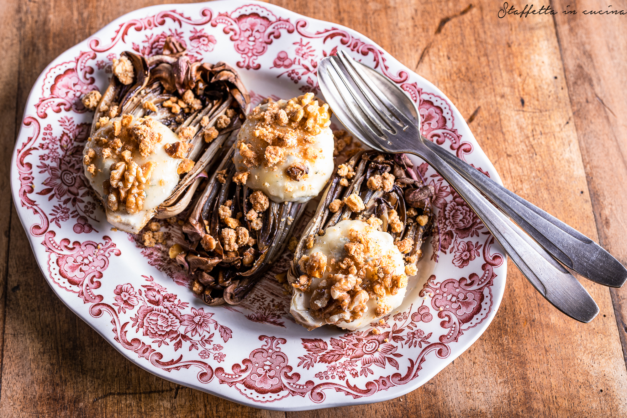 radicchio al forno e gorgonzola